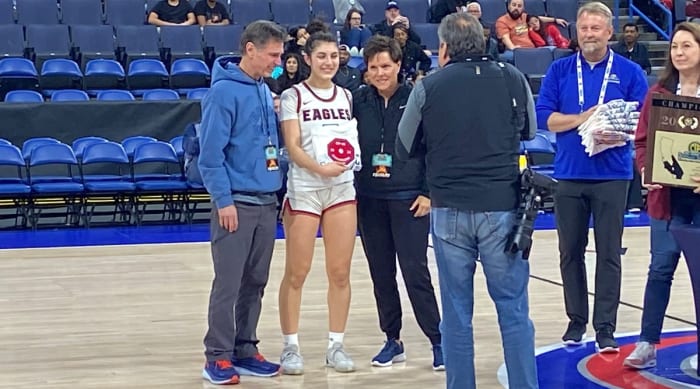 Brentwood School girls basketball championship2